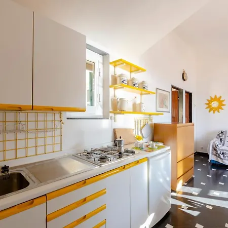 Joivy Treasure For 4 With Terrace And Incredible View Camogli